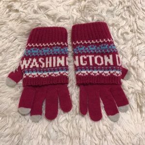 Washington DC pink gloves